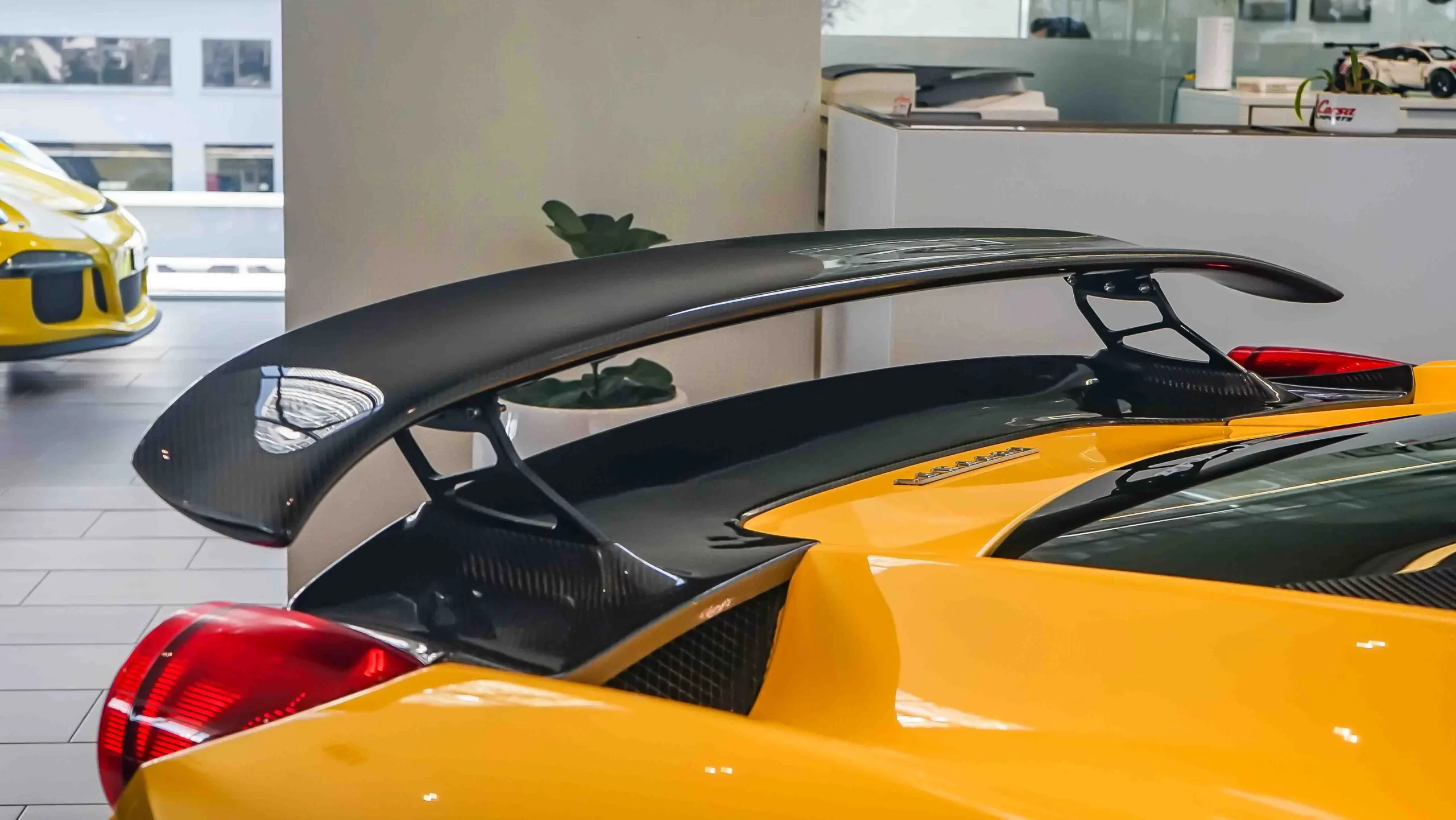 Ferrari 458 Italia Carbon Wing (11)