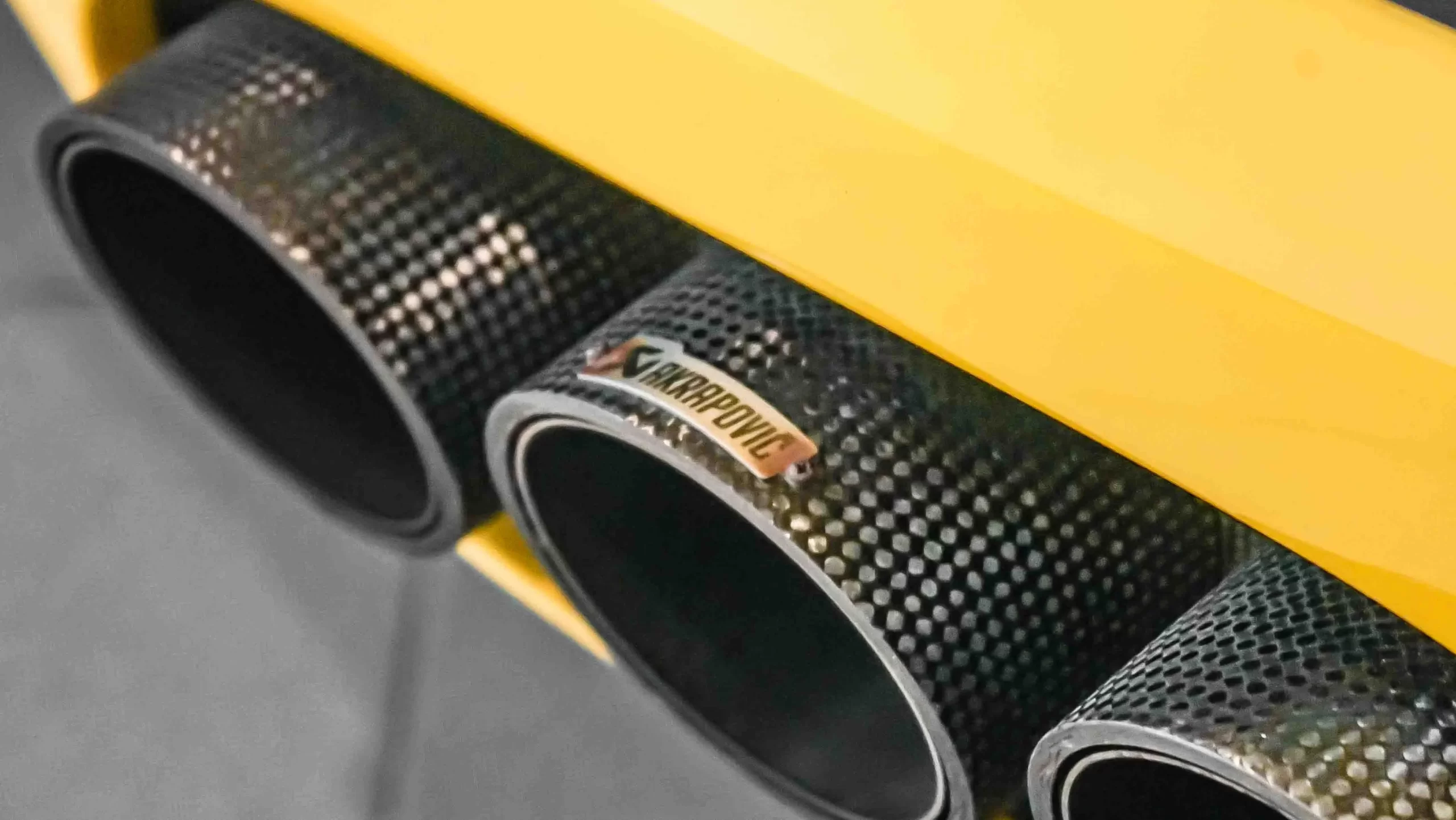 Ferrari 458 Italia Carbon Wing (18)