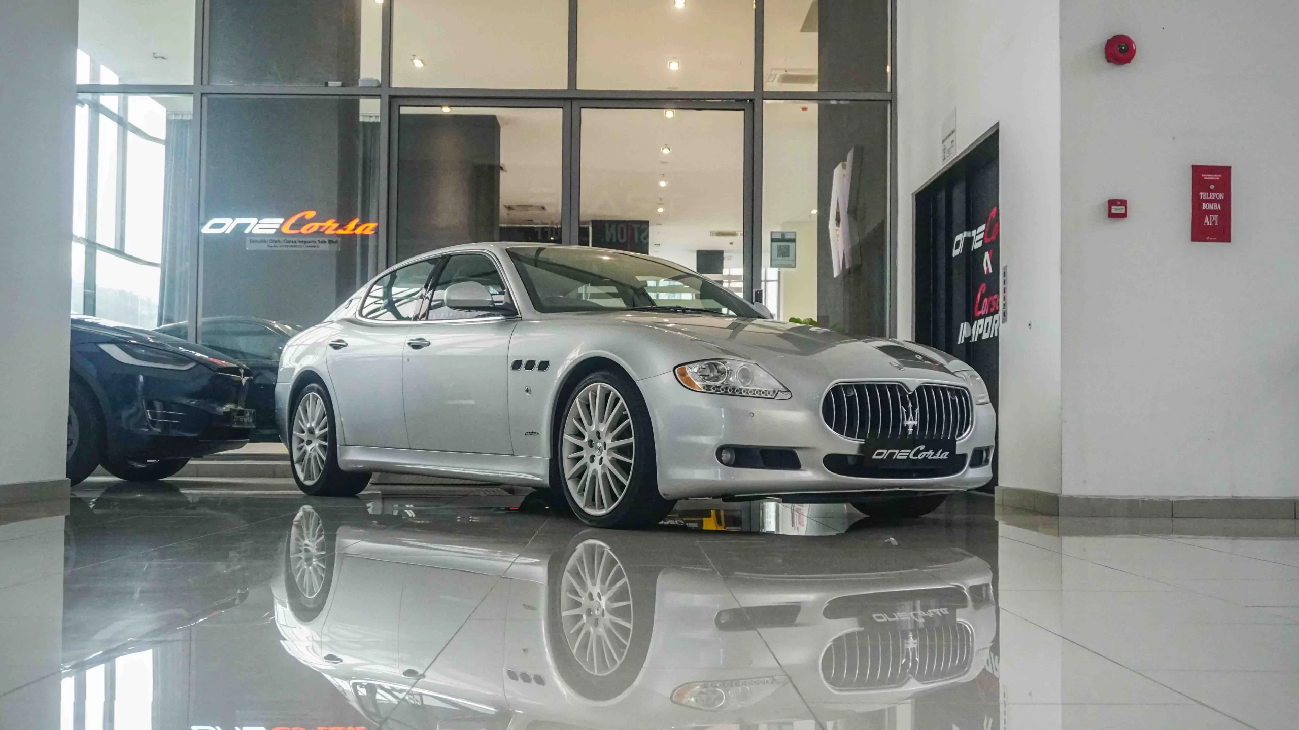 Maserati Quattroporte S (1)