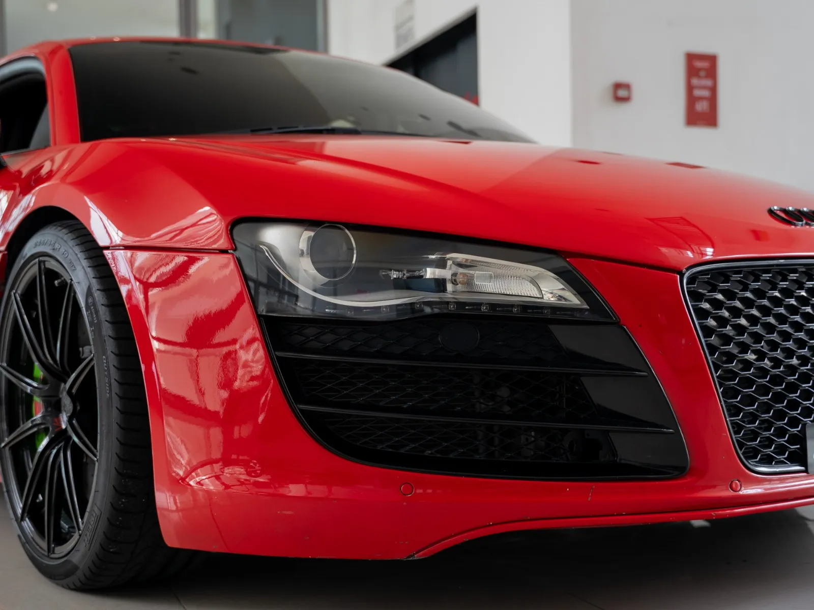 Audi R8-34