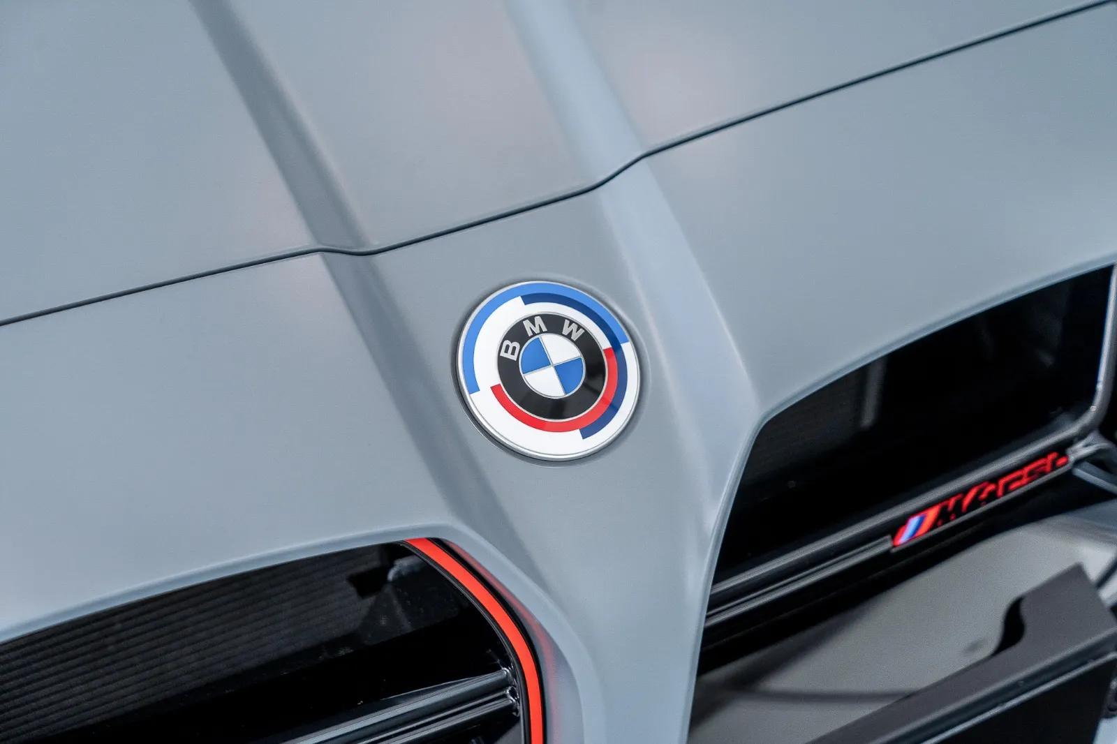 BMW M4 CSL-42