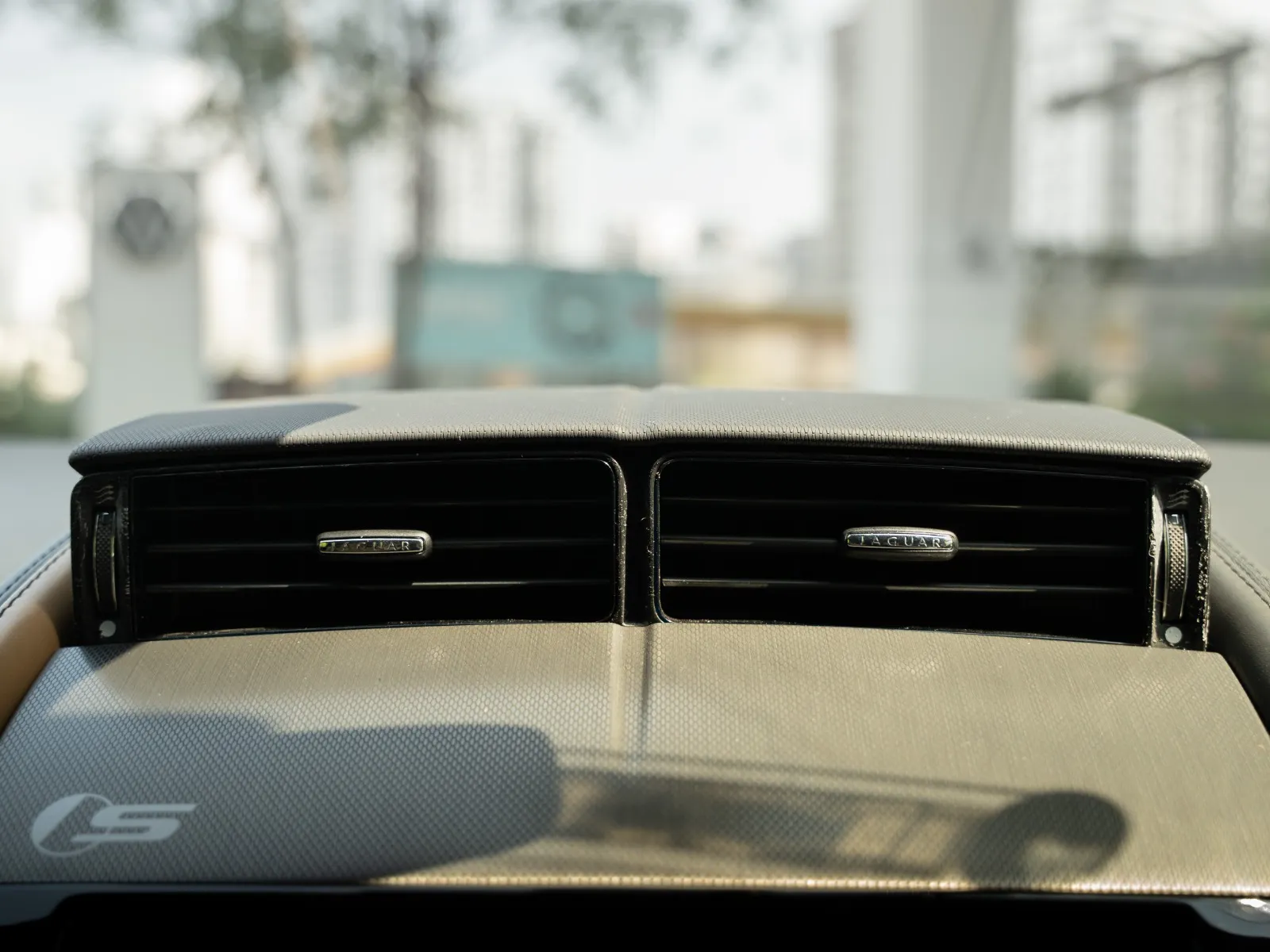 Jaguar F-Type V8S Convertible-30