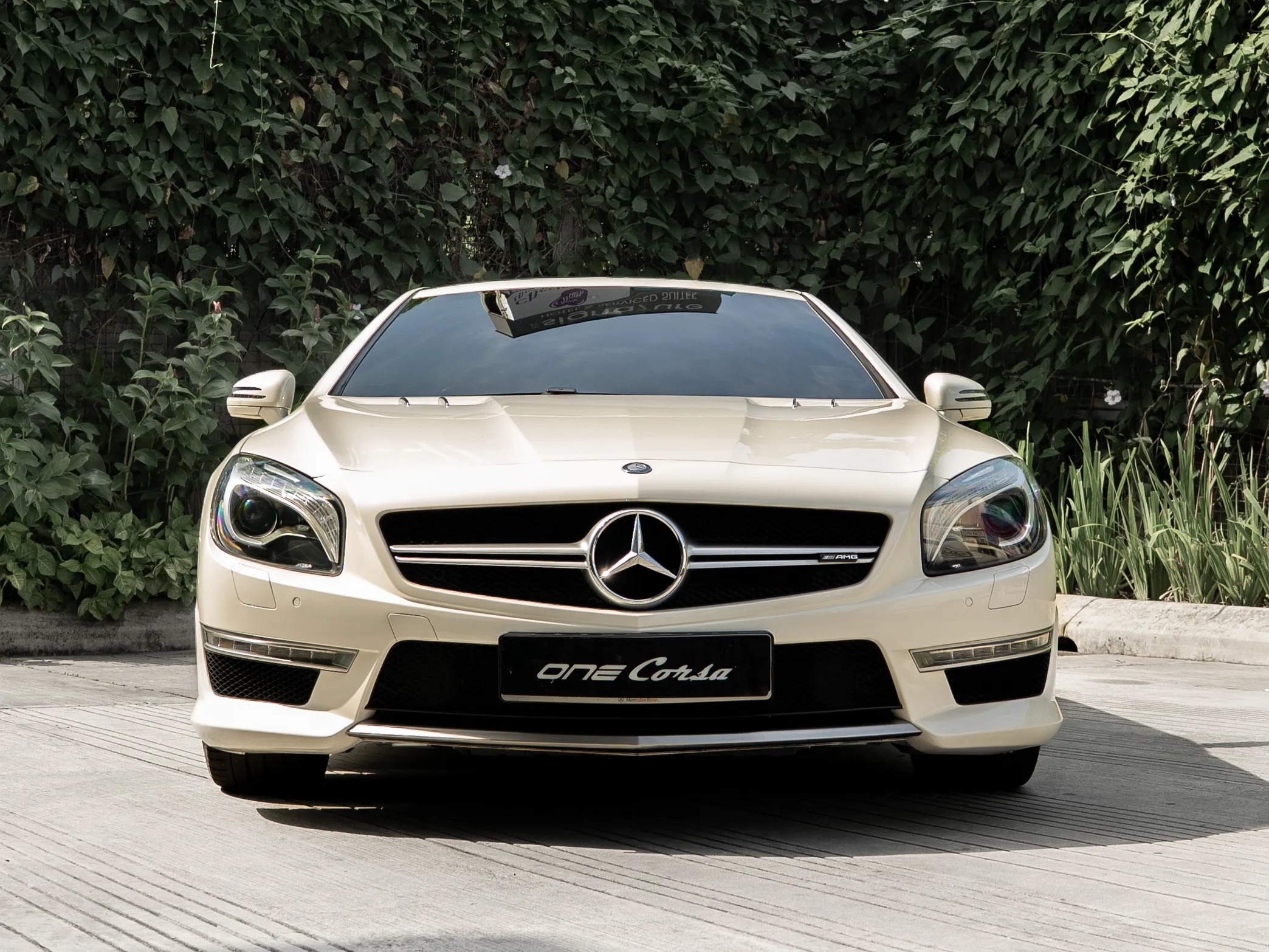 Mercedes SL63 AMG-2