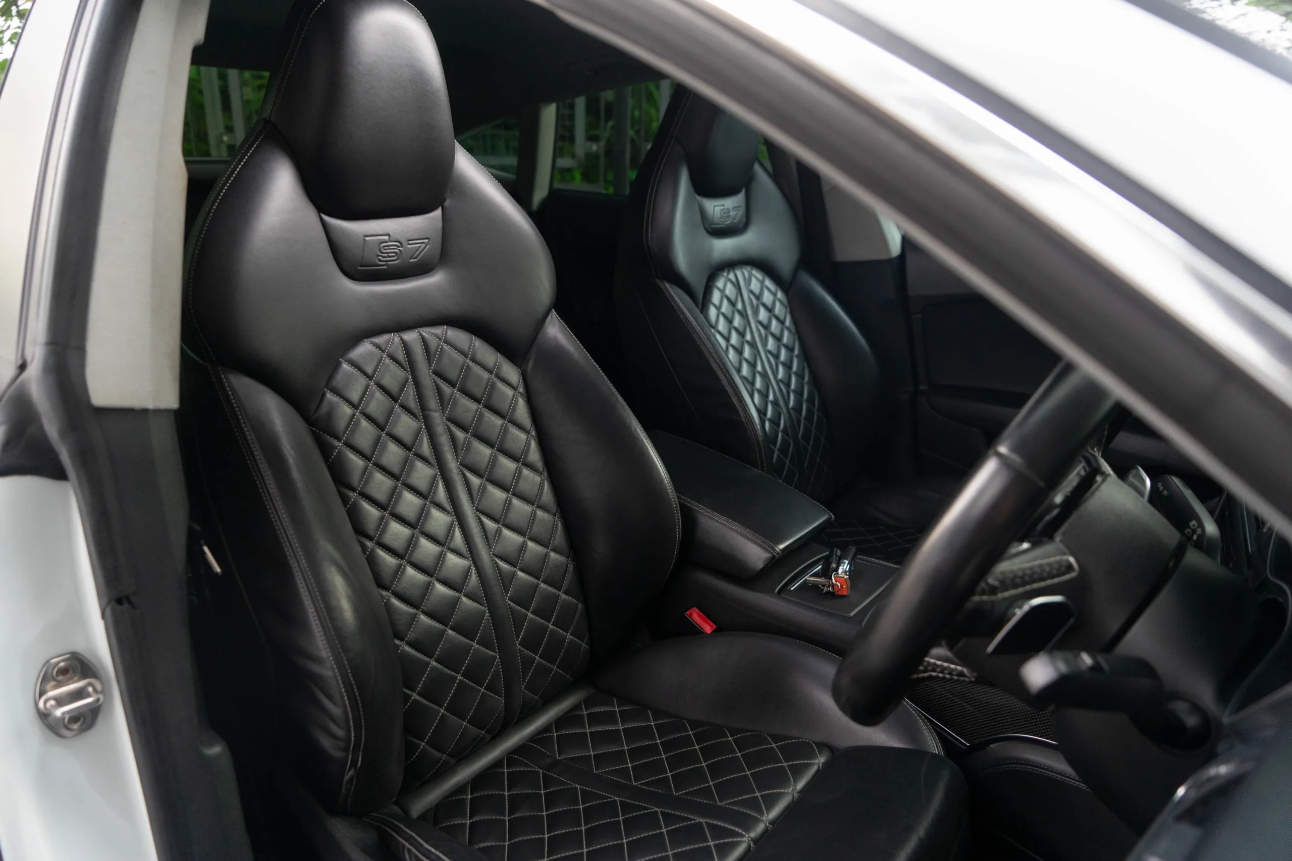 WhatsApp Image 2025-12-04 at 6.13.21 PM (1)