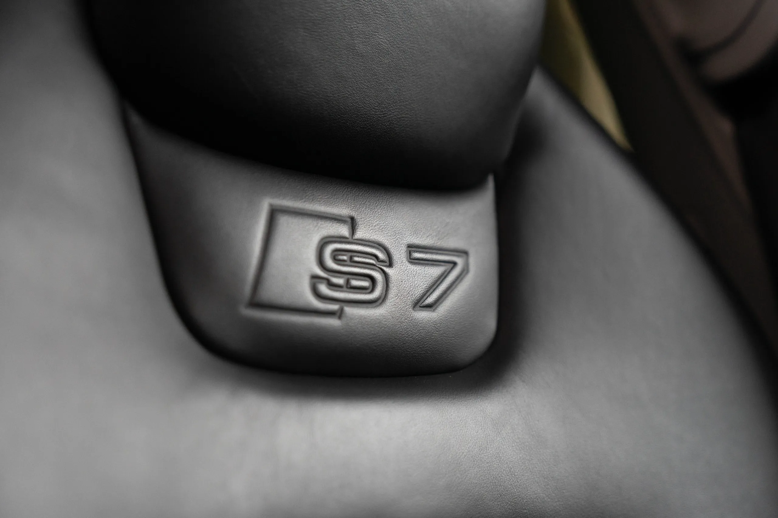 WhatsApp Image 2025-12-04 at 6.13.22 PM (1)