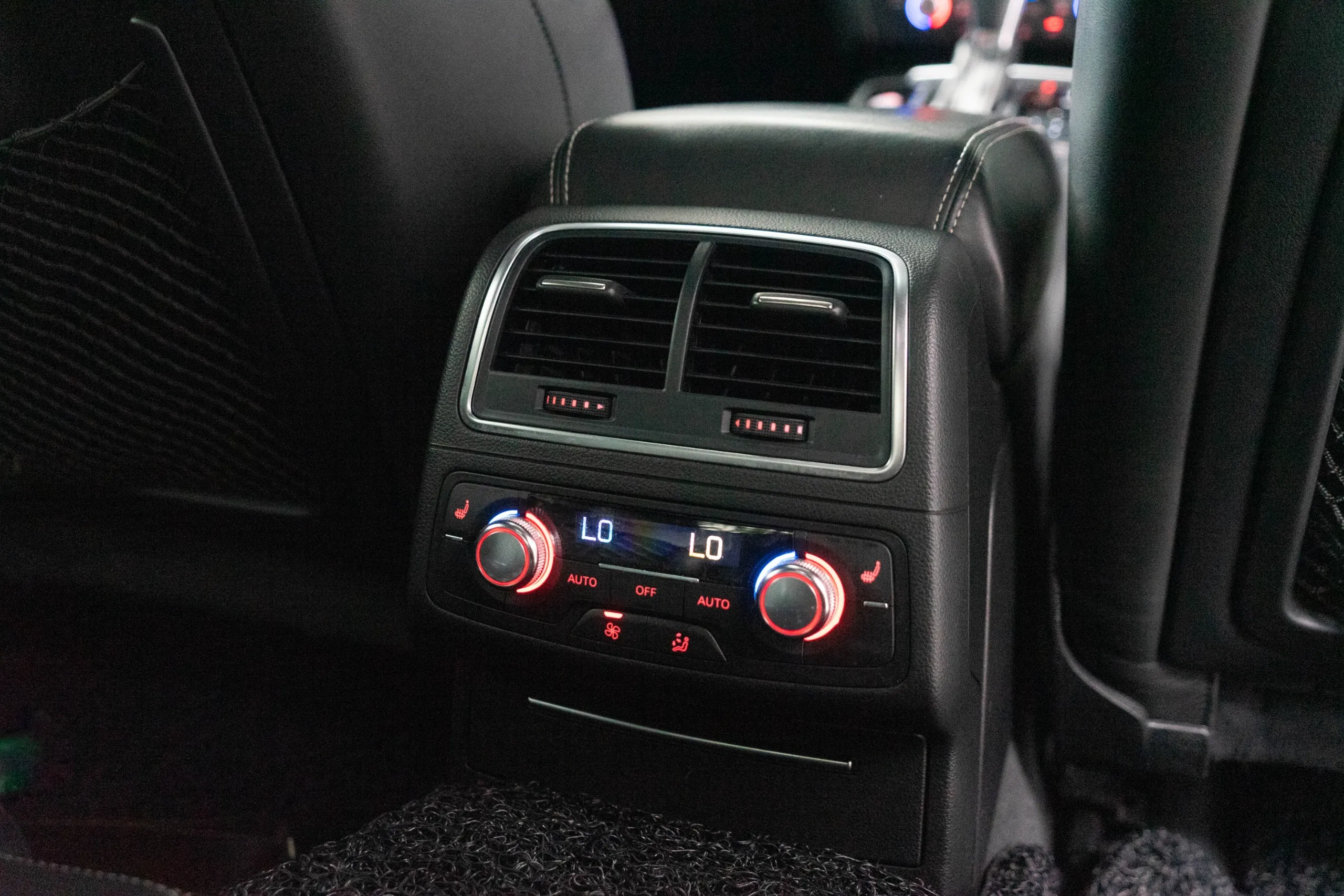 WhatsApp Image 2025-12-04 at 6.13.23 PM (1)