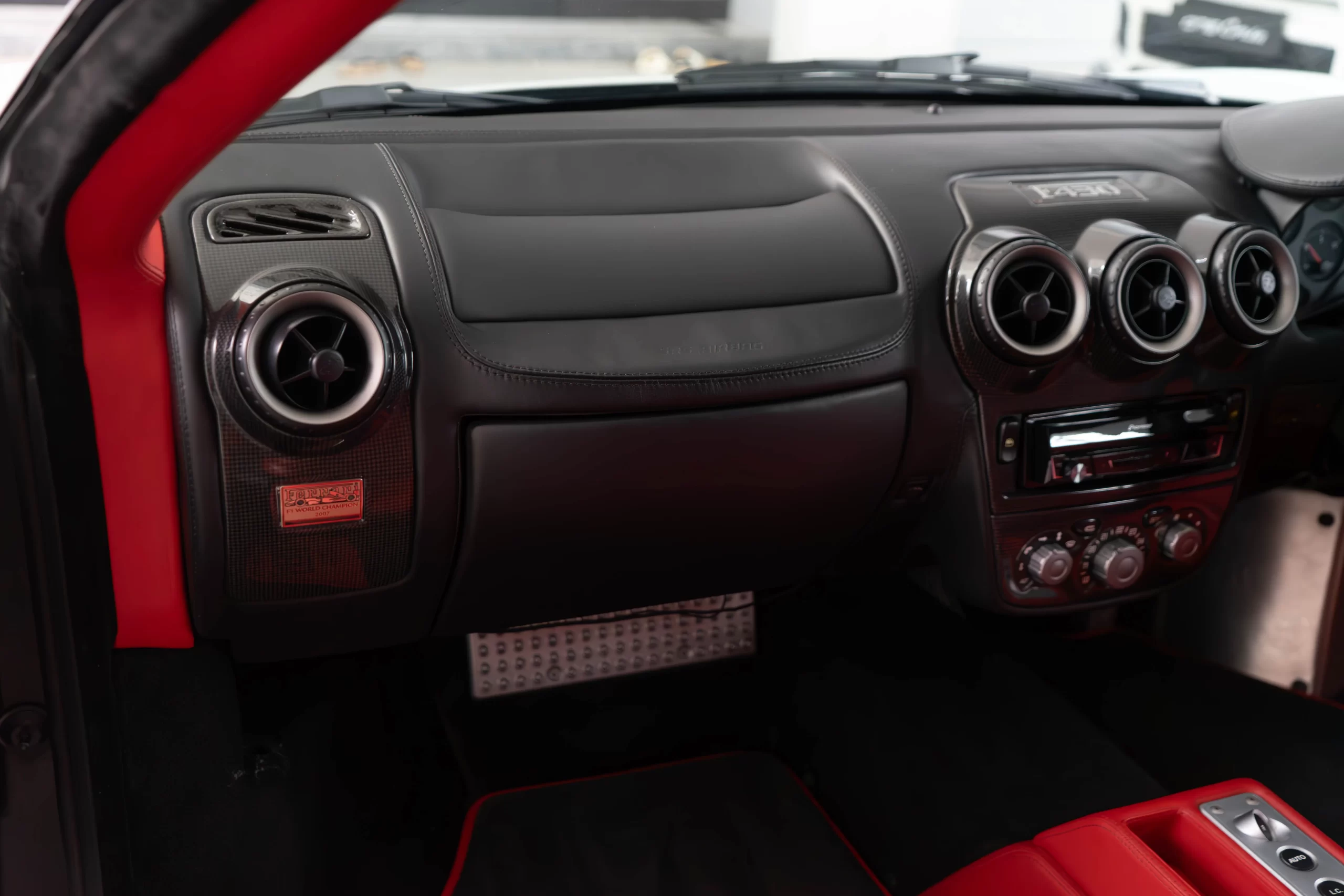 DSC09557-Enhanced-NR