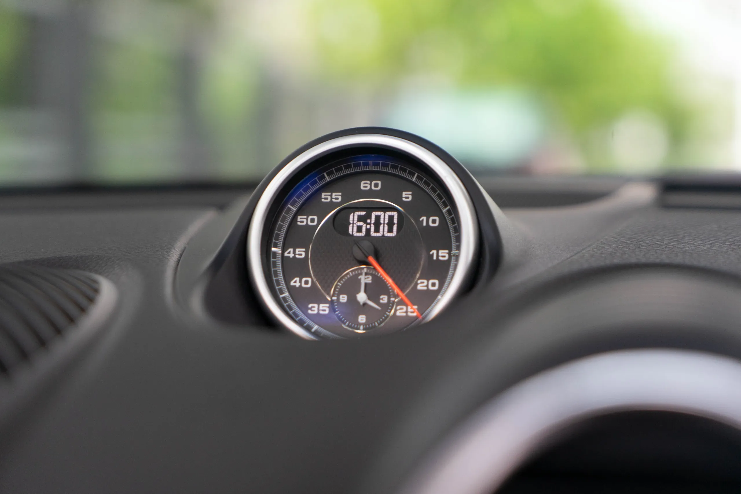 WhatsApp Image 2025-12-29 at 8.02.35 PM (2)